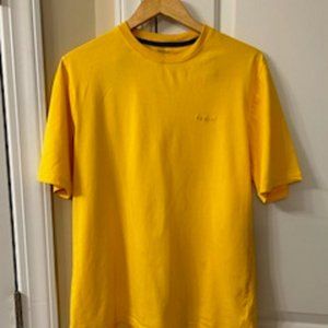 Men's T-Shirt Tee Reebok Size Large Yellow Short Sleeve Active Wear